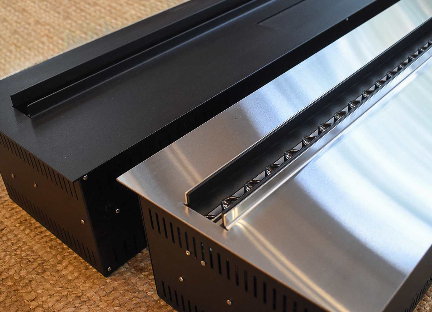 Электроочаг Schönes Feuer 3D FireLine 600 со стальной крышкой